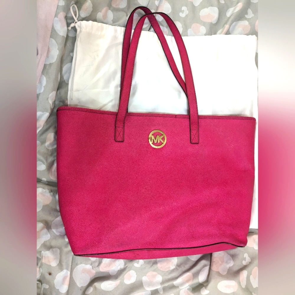 Pink Michael kors handbag